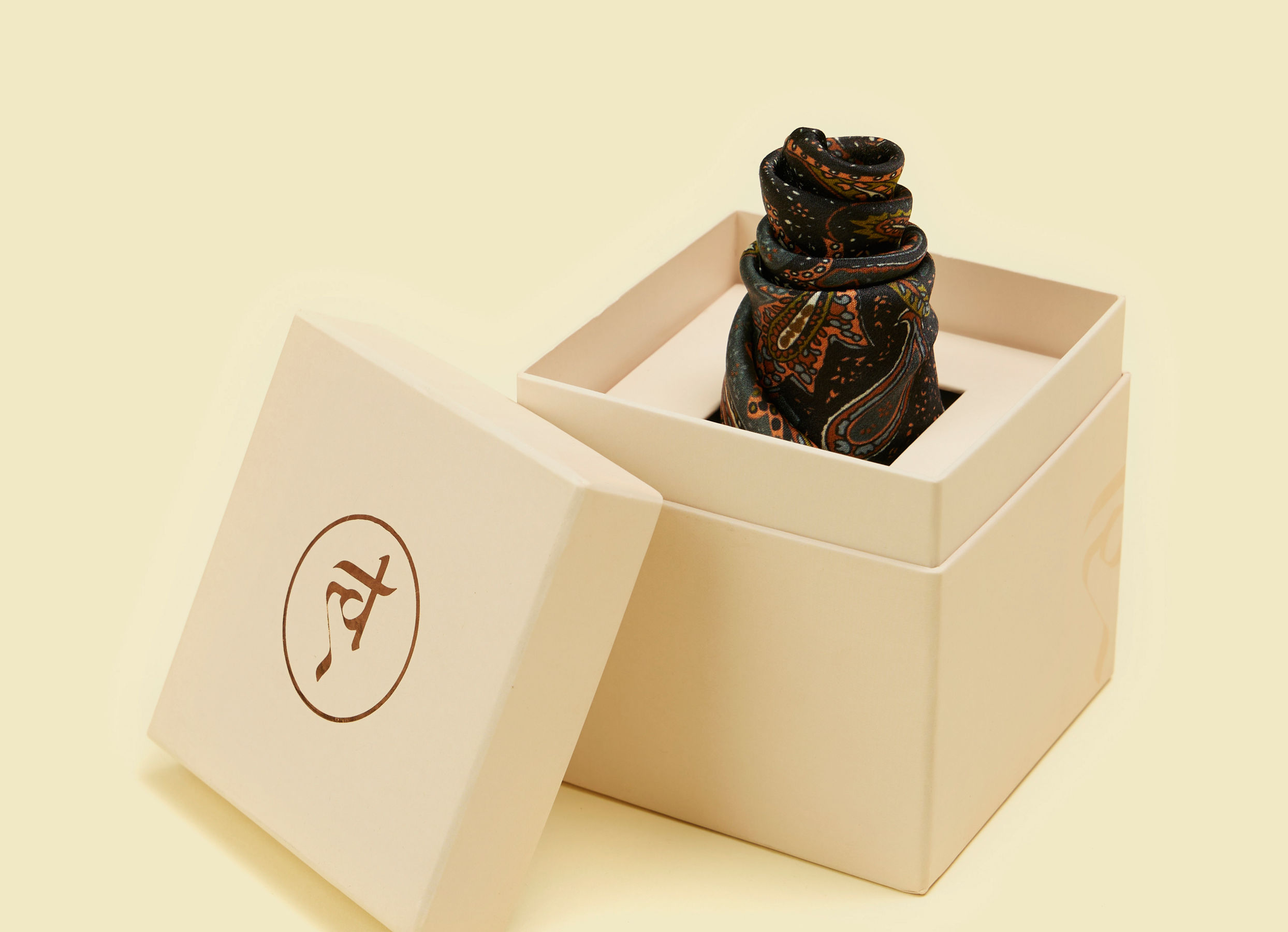 Twamev Men Regal Grey Satin Pocket Square