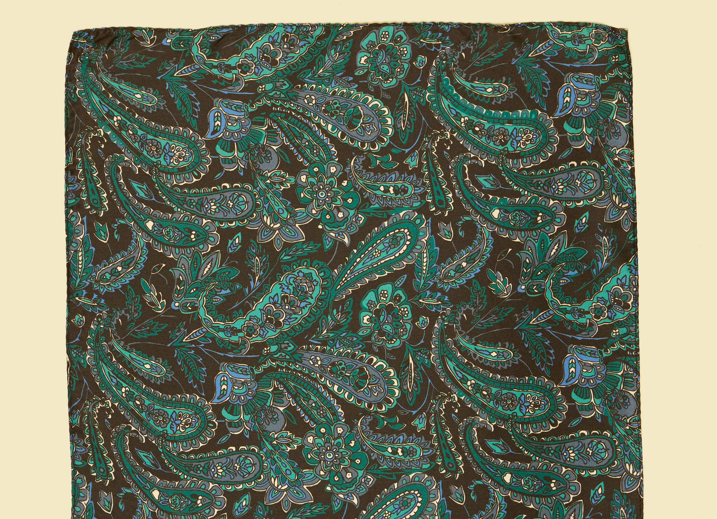 Twamev Men Glamorous Black Satin Pocket Square