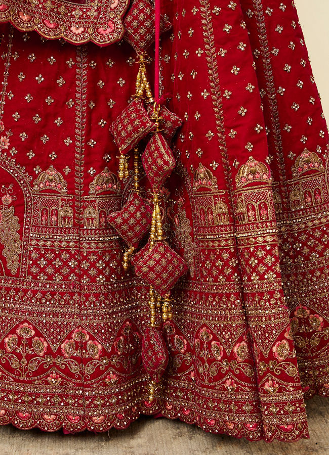 Mohey Women Rani Pink Floral Patterned Embroidered Bridal Lehenga