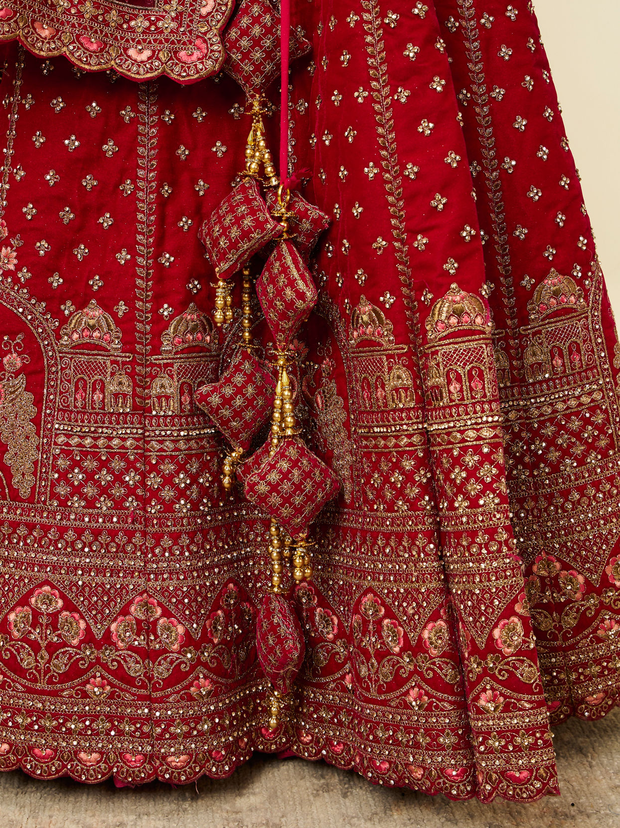 Mohey Women Rani Pink Floral Patterned Embroidered Bridal Lehenga