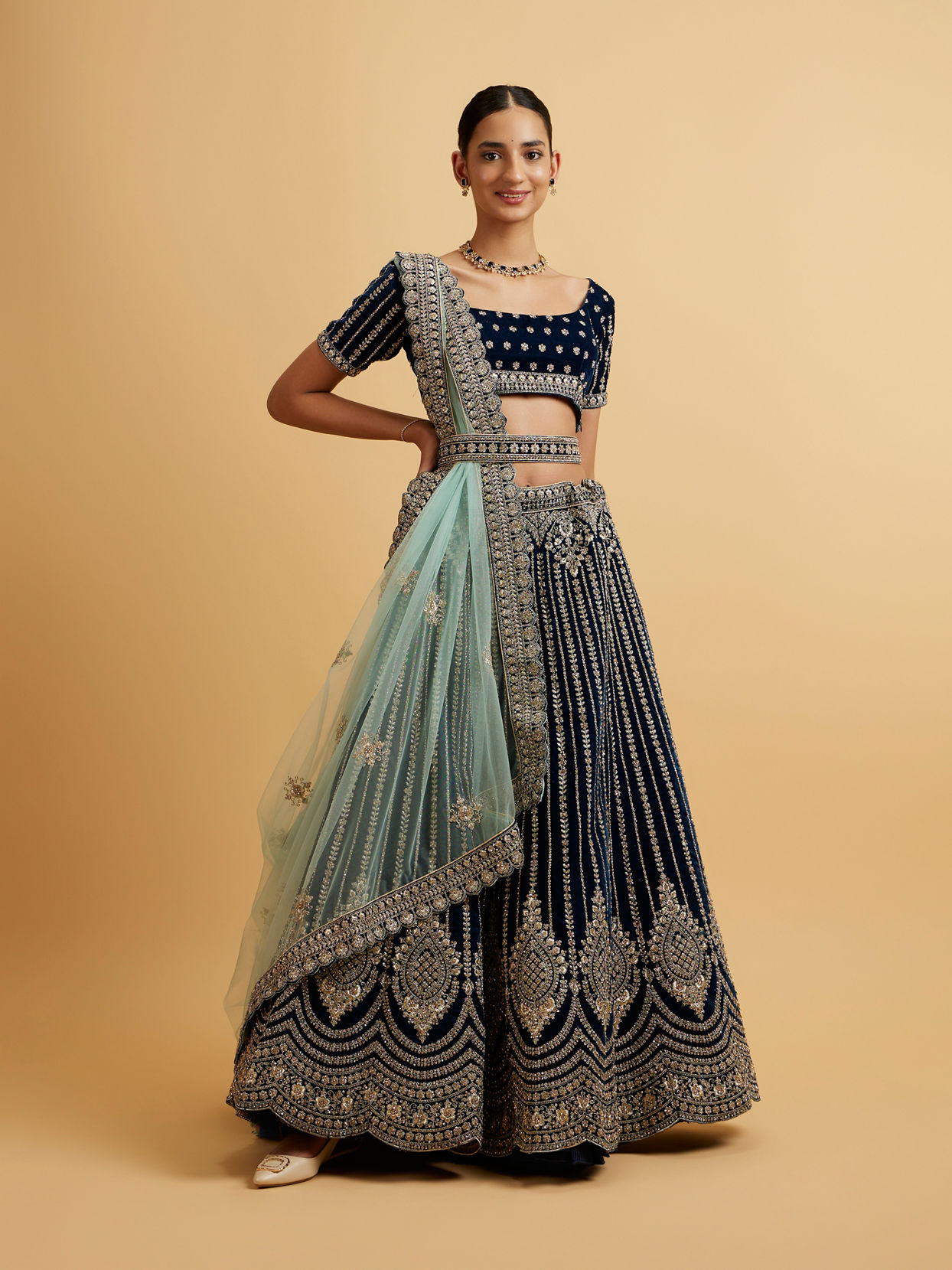 alt message - Mohey Women Teal Blue Floral Medallion Patterned Lehenga image number 2