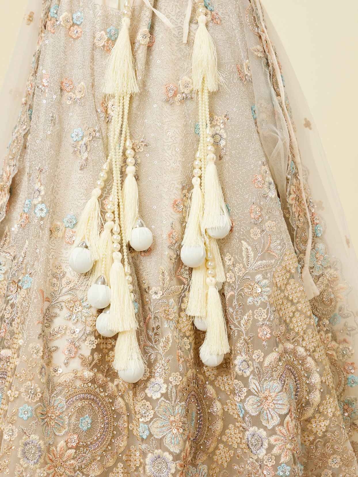 Mohey Women Dark Cream Bel Buti Patterned Bridal Lehenga