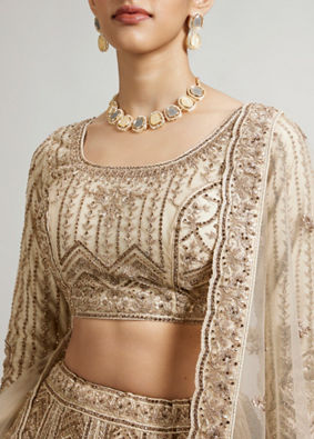 Mohey Women Sand Beige Paisley & Chevron Patterned Bridal Lehenga with Sequin Work image number 3