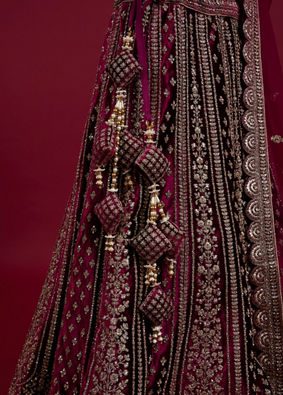 Mohey Women Radiant Wine Velvet Lehenga image number 4