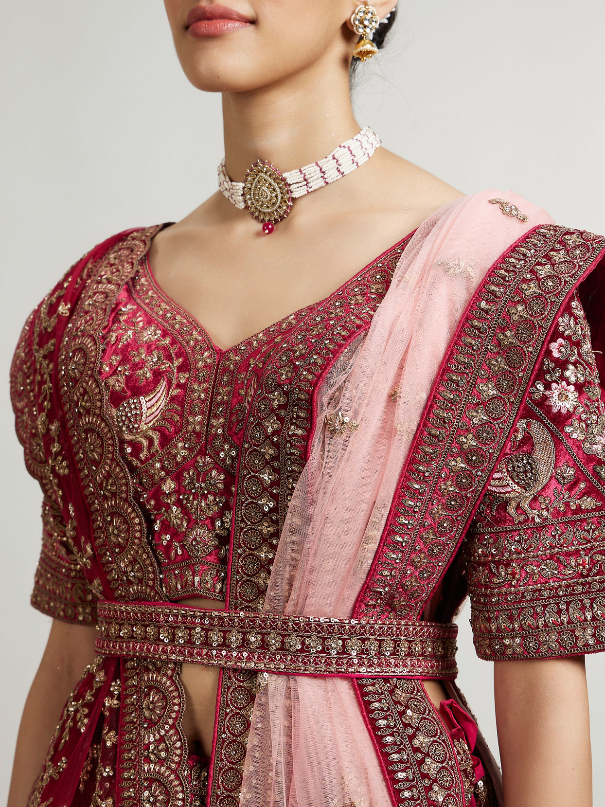 Mohey Women Maroon Red Bridal Aari Embroidered Bridal Lehenga with Imperial & Jaali Motifs image number 3