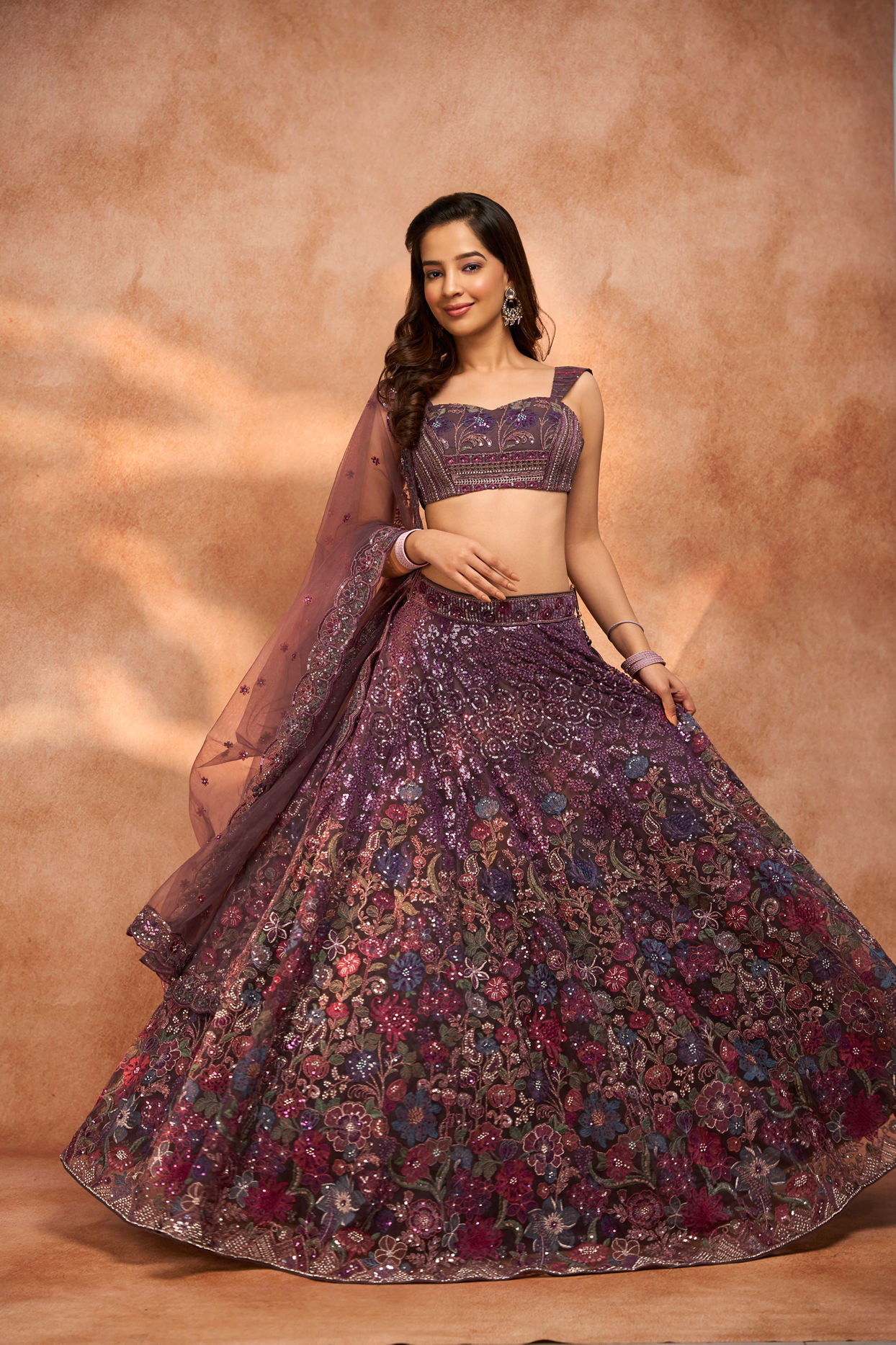 alt message - Mohey Women Exquisite Embroidered Net Lehenga image number 0