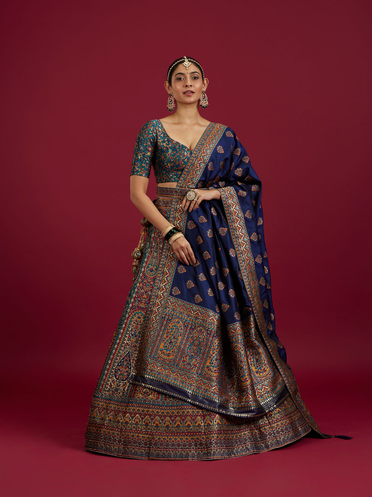 Mohey Women Rama Green Paisley Patterned Benarasi Lehenga with Buta Patterned
