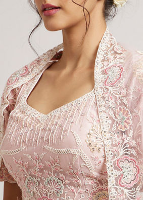 alt message - Mohey Women Blush Pink Floral Embroidered Lehenga with Sequin and Rhinestone Embellishment image number 3