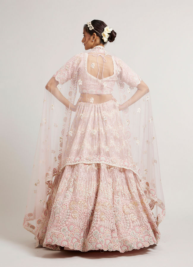 alt message - Mohey Women Blush Pink Floral Embroidered Lehenga with Sequin and Rhinestone Embellishment image number 5