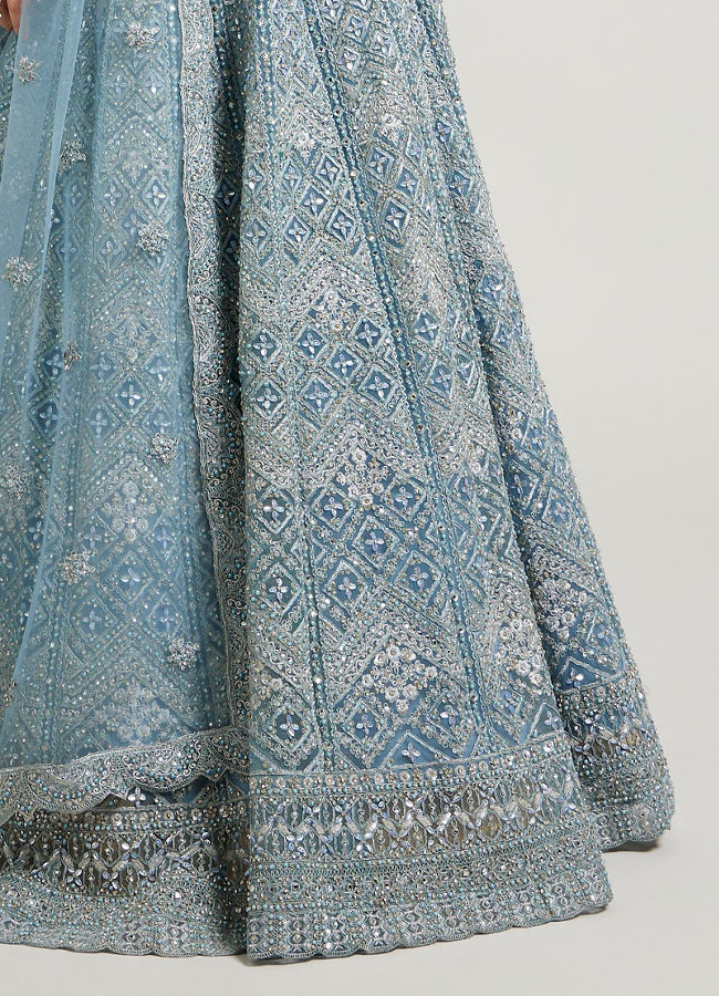 alt message - Mohey Women Ethereal Blue Net Lehenga image number 6