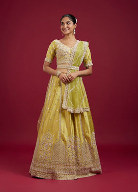 Mohey Women Elegant Green Silk Lehenga Set with Dupatta