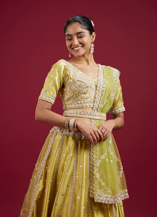 Mohey Women Elegant Green Silk Lehenga Set with Dupatta