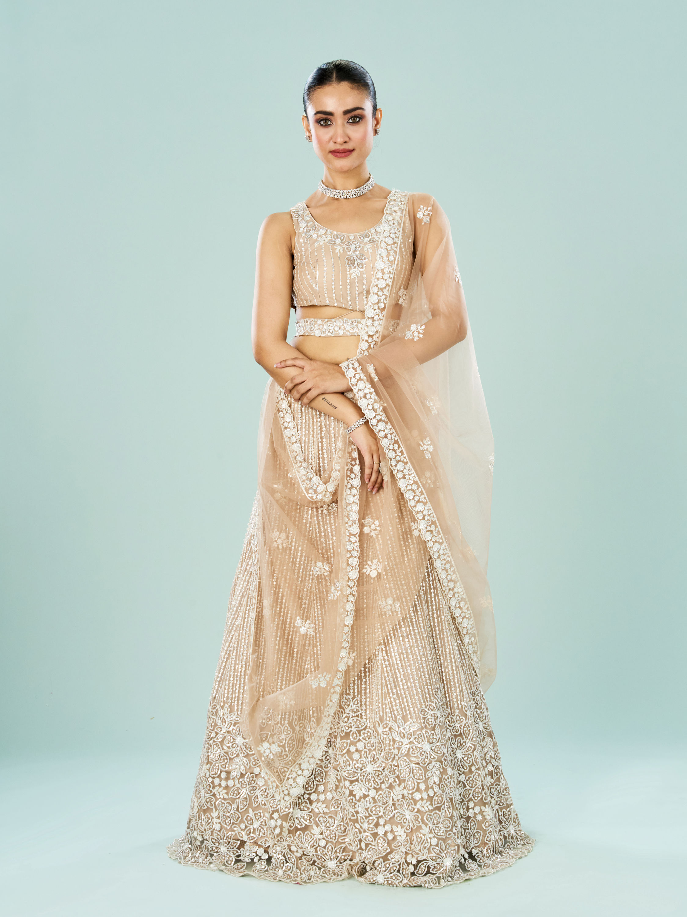 Mohey Women Cream Embellished Royal Semi Bridal Lehenga