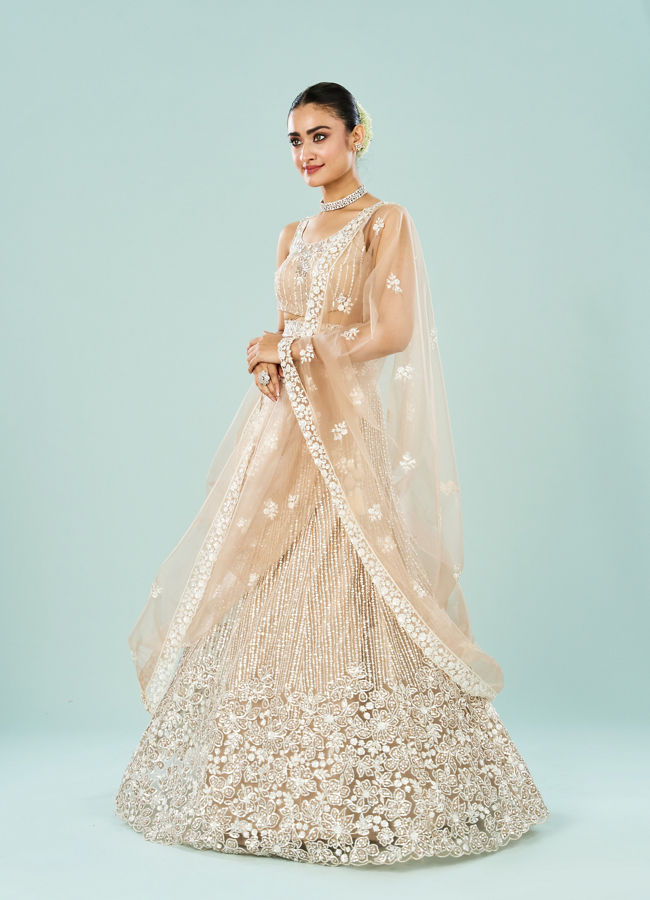 Mohey Women Cream Embellished Royal Semi Bridal Lehenga