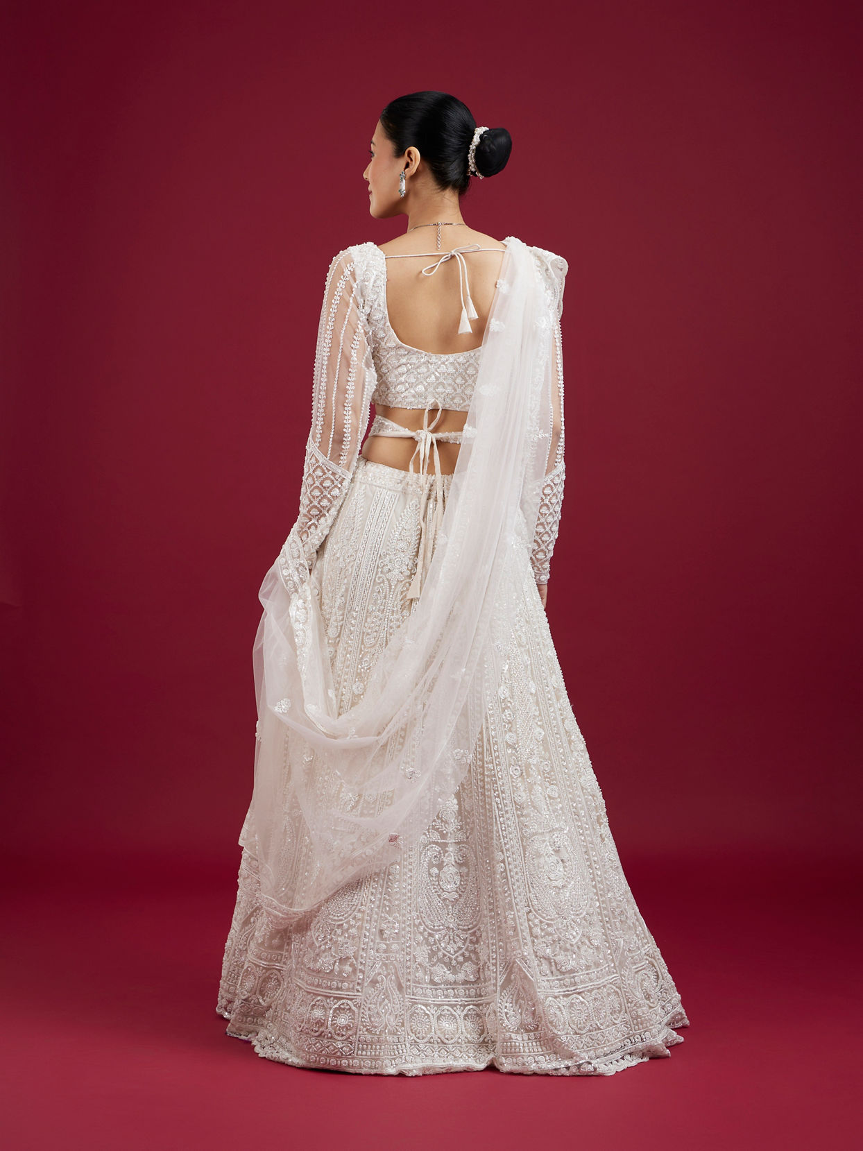 Mohey Women Exquisite Cream Net Lehenga Set with Dupatta