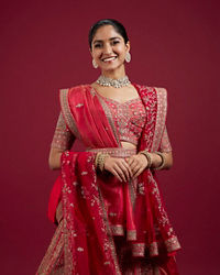 Mohey Women Gajree Pink Fantasy Lehenga