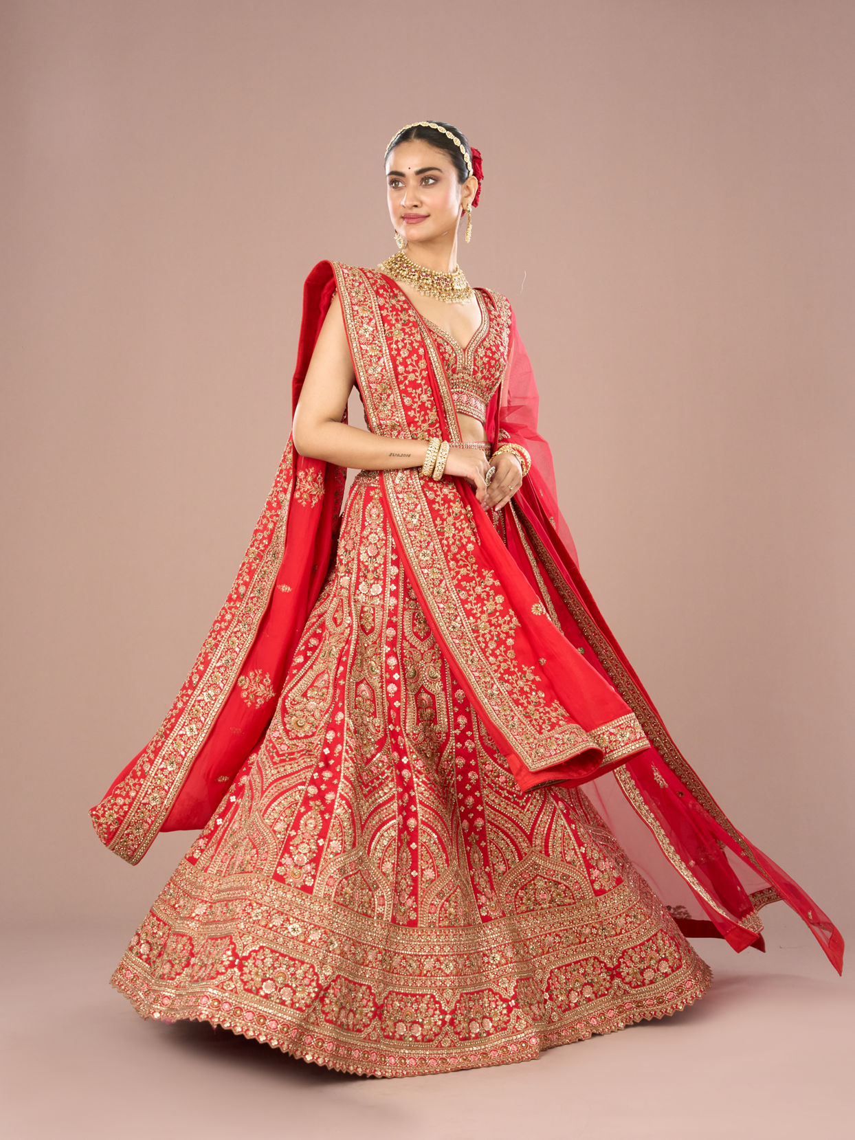 Mohey Women Red Radiance Lehenga Ensemble