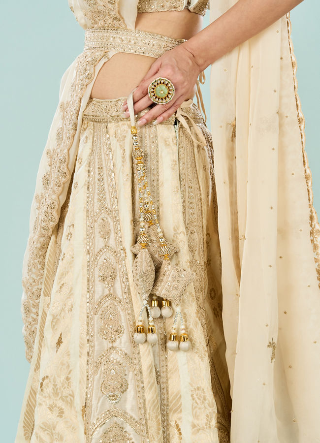 Mohey Women Ethereal Cream Bridal Lehenga