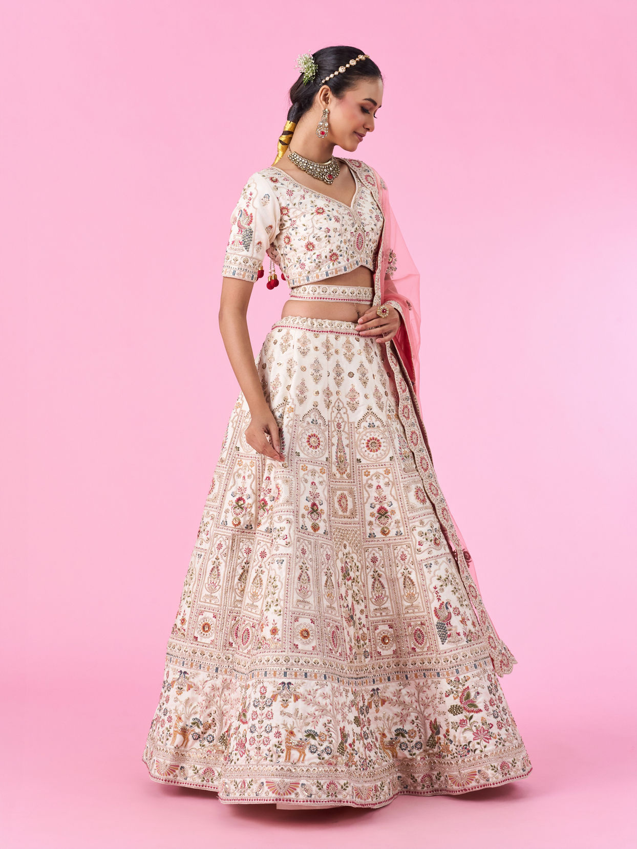 Mohey Women Elegant Cream Dream Semi Bridal Lehenga