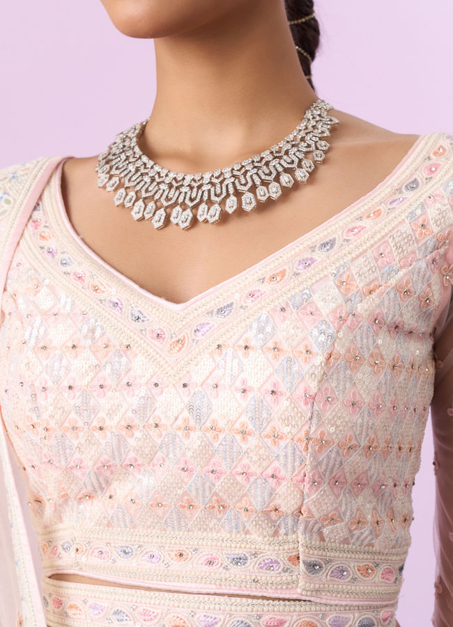 Mohey Women Elegant Cream and Pink Lehenga