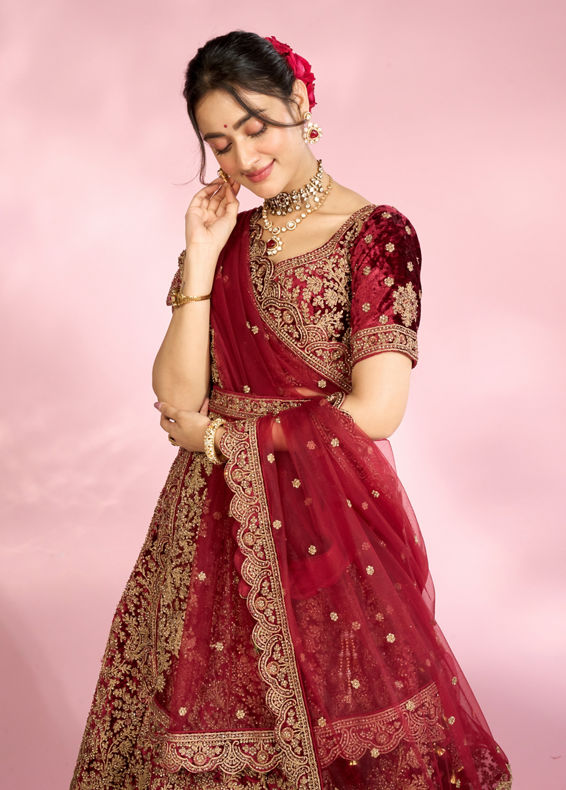Mohey Women Maroon Extravagance Bridal Lehenga