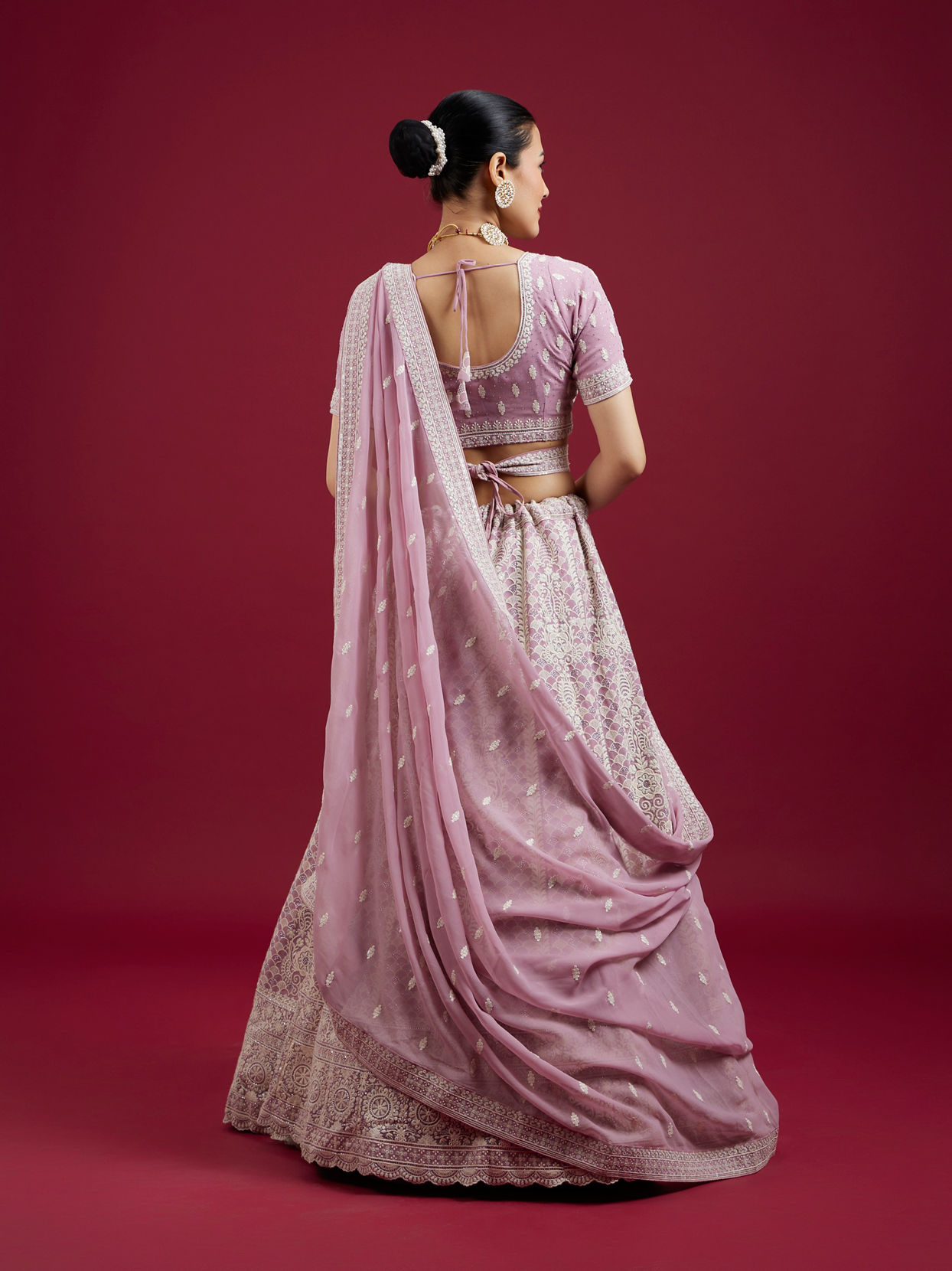 Mohey Women Impressive Violet Lehenga