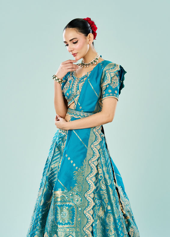 Mohey Women Ravishing Rama Green Semi Bridal Lehenga