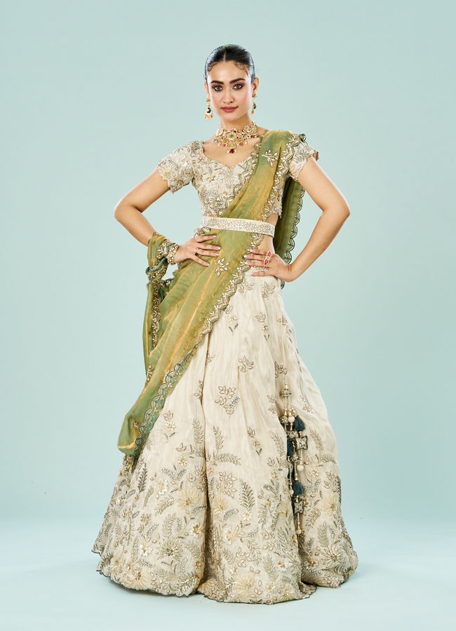 Mohey Women Elegant Cream Semi Bridal Lehenga