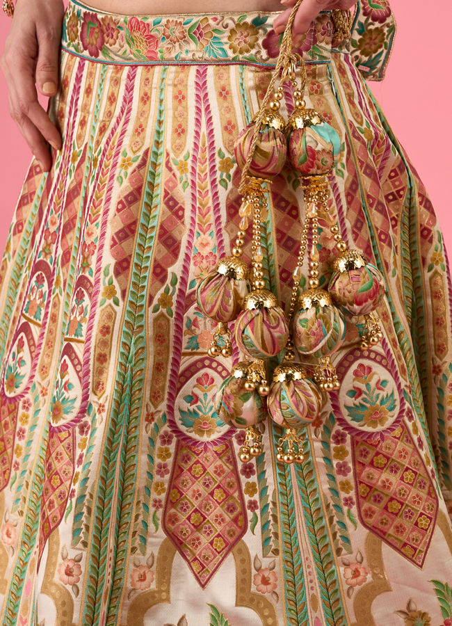 Mohey Women Radiant Cream Lehenga Ensemble