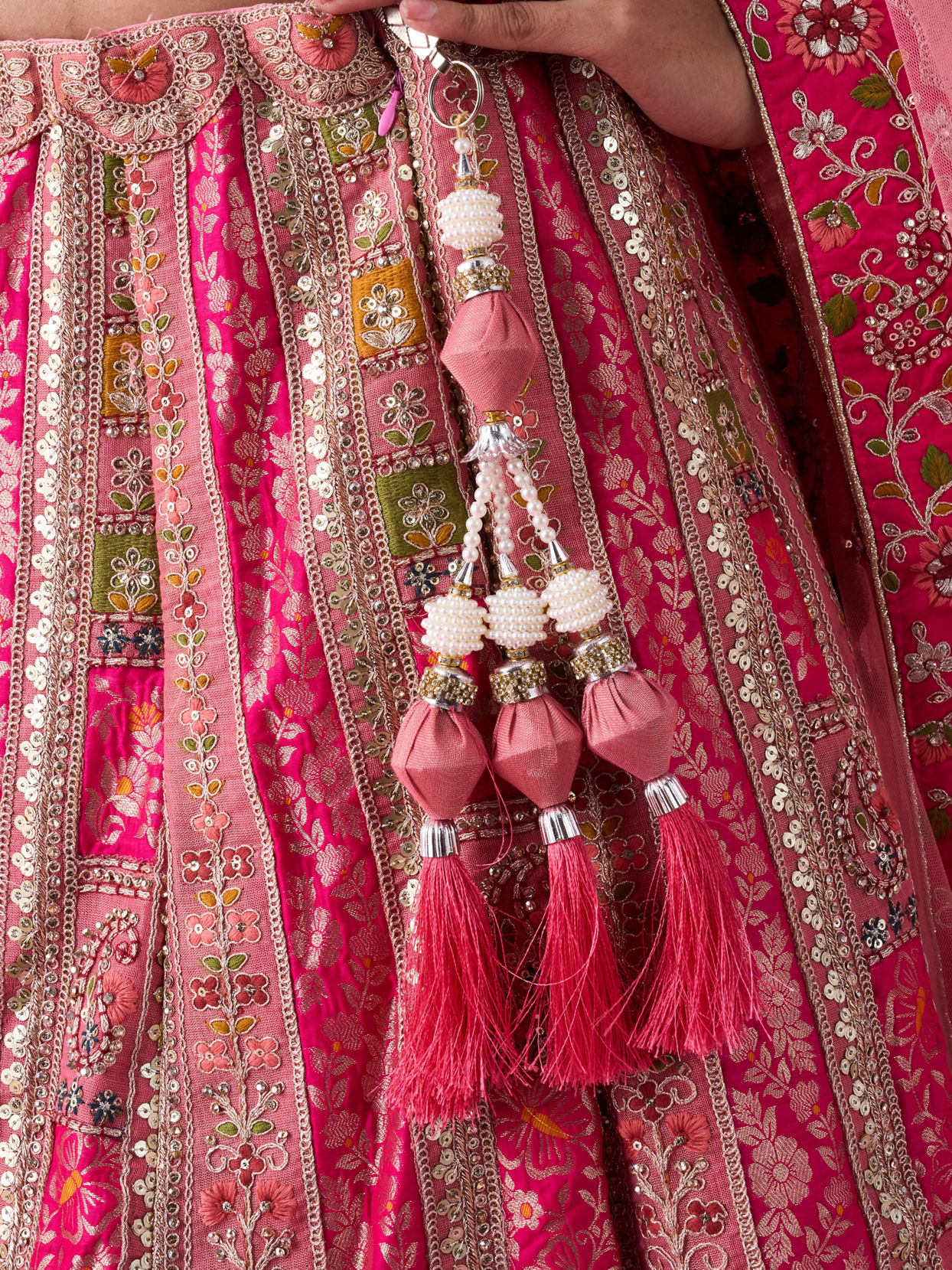 Mohey Women Grandiose Pink Brilliance Lehenga