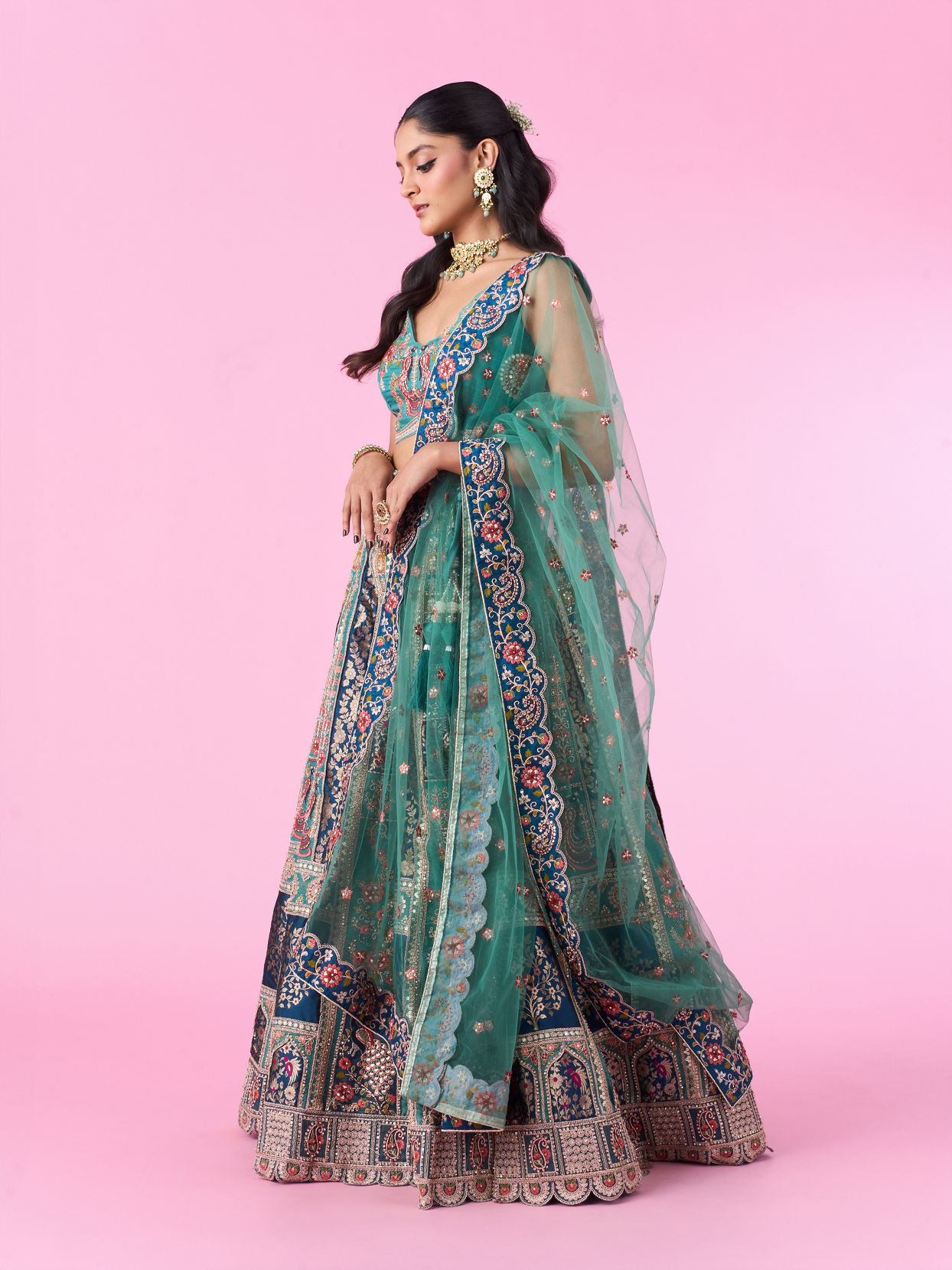 Mohey Women Emerald Elegance Lehenga