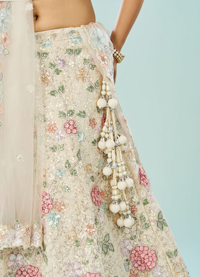 Mohey Women Classic Cream Majesty Semi Bridal Lehenga