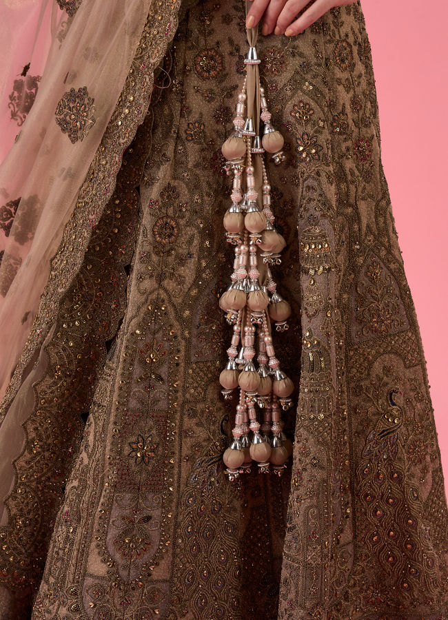 Mohey Women Elegant Fawn Bridal Lehenga