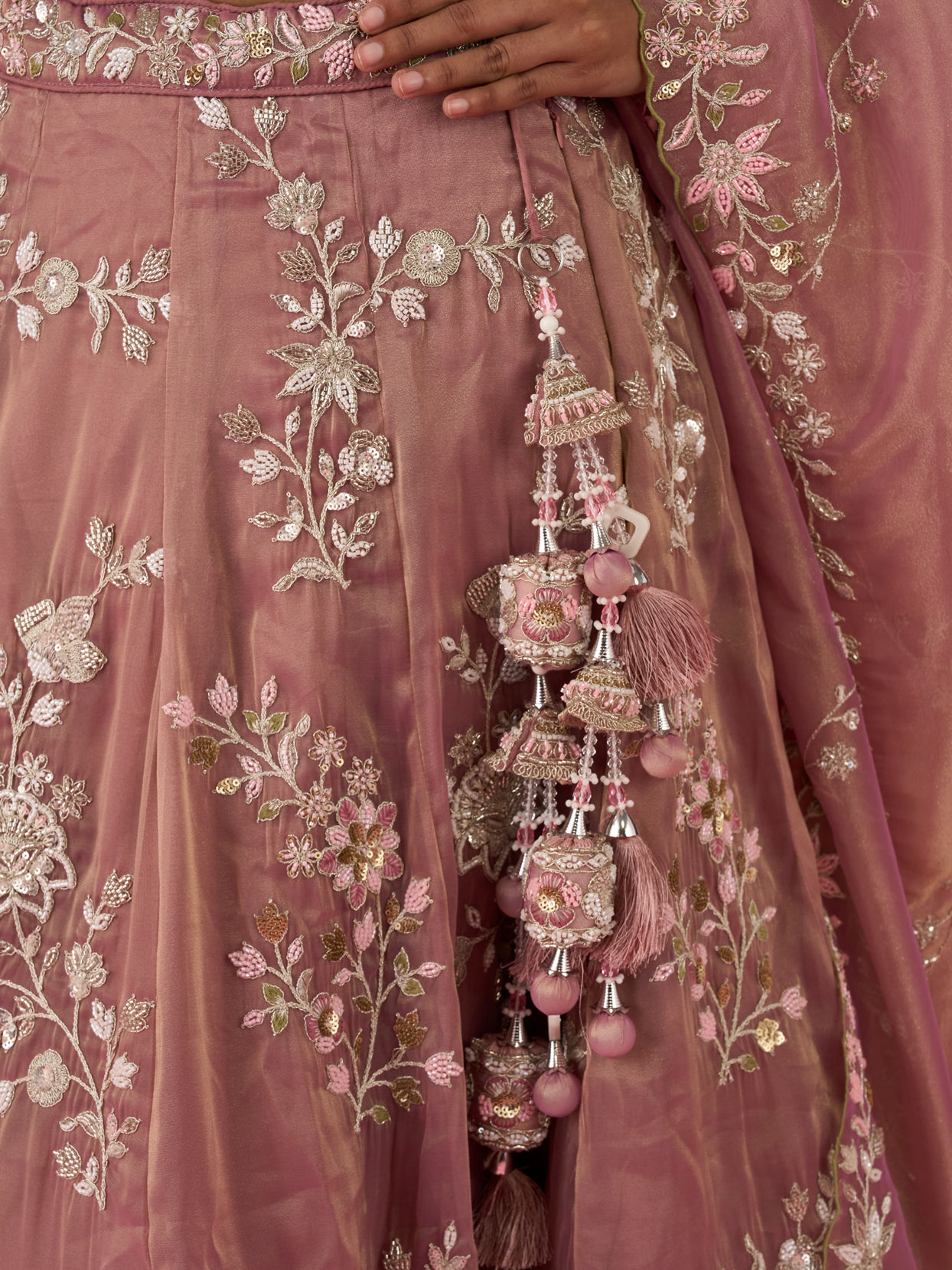 Mohey Women Lustrous Purple Organza Lehenga