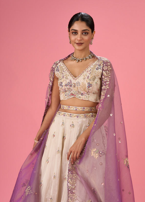 Mohey Women Elegant Cream Lehenga Ensemble