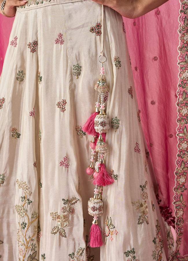 Mohey Women Cream Tissue Lehenga with Sequin Work