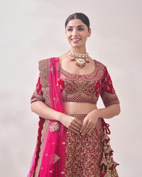 Mohey Women Aurora Red Floral and Paisley Patterned Bridal Lehenga