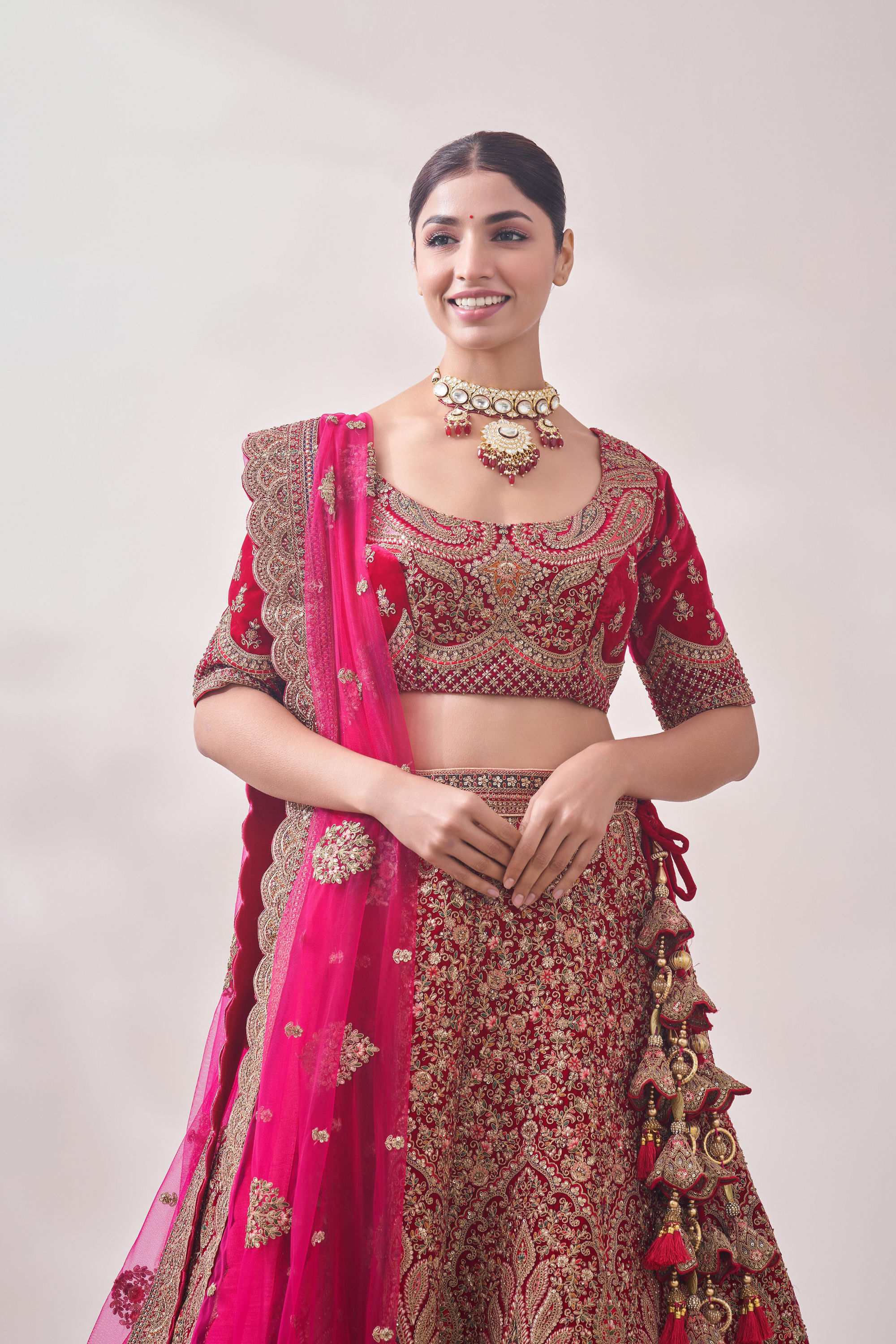 Mohey Women Aurora Red Floral and Paisley Patterned Bridal Lehenga