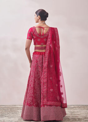 Manyavar mohey clearance bridal lehenga price