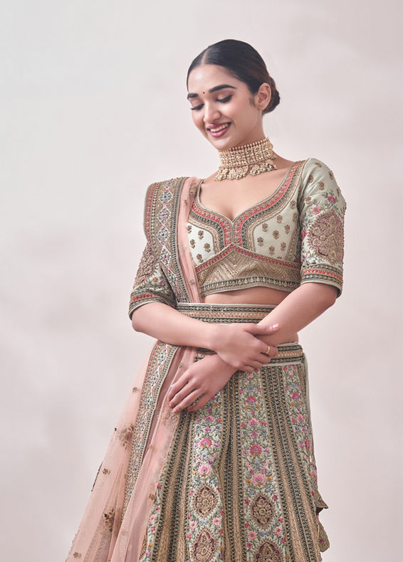 Mohey Women Pistachio Green Floral Patterned Bridal Lehenga