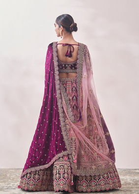 alt message - Mohey Women Flamingo Pink and Purple Imperial Patterned Bridal Lehenga image number 3