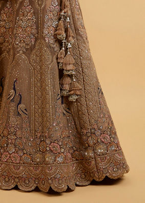 alt message - Mohey Women Golden Fawn Sitara Embroidered Bridal Lehenga image number 3