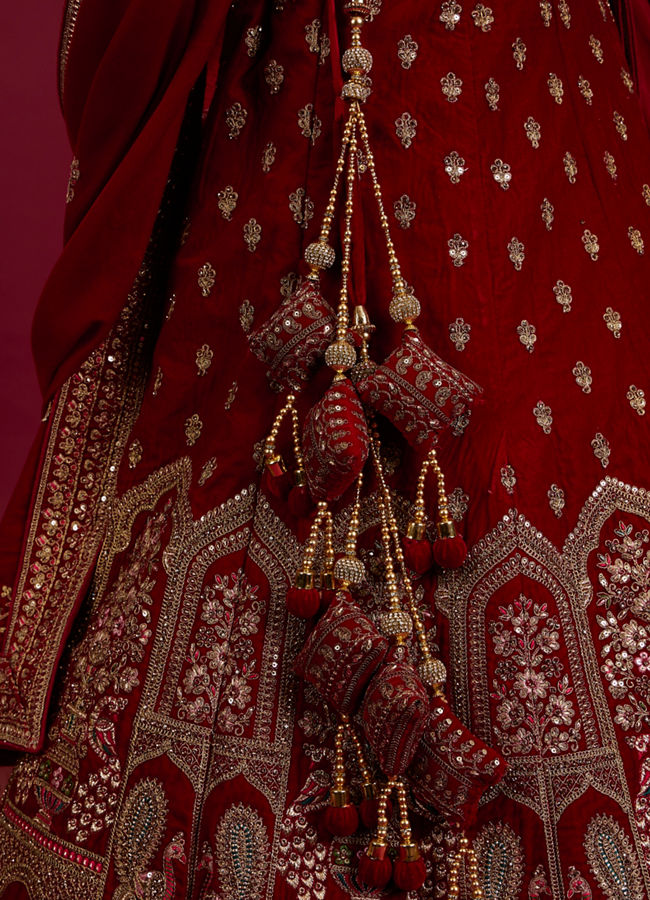 Mohey Women Intricate Embroidered Red Bridal Lehenga image number 4