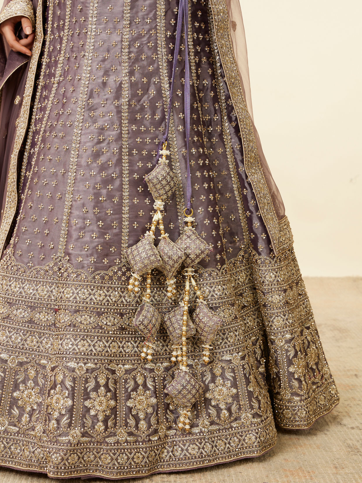 Mohey Women Mauve Purple Aari Embroidered Bridal Lehenga