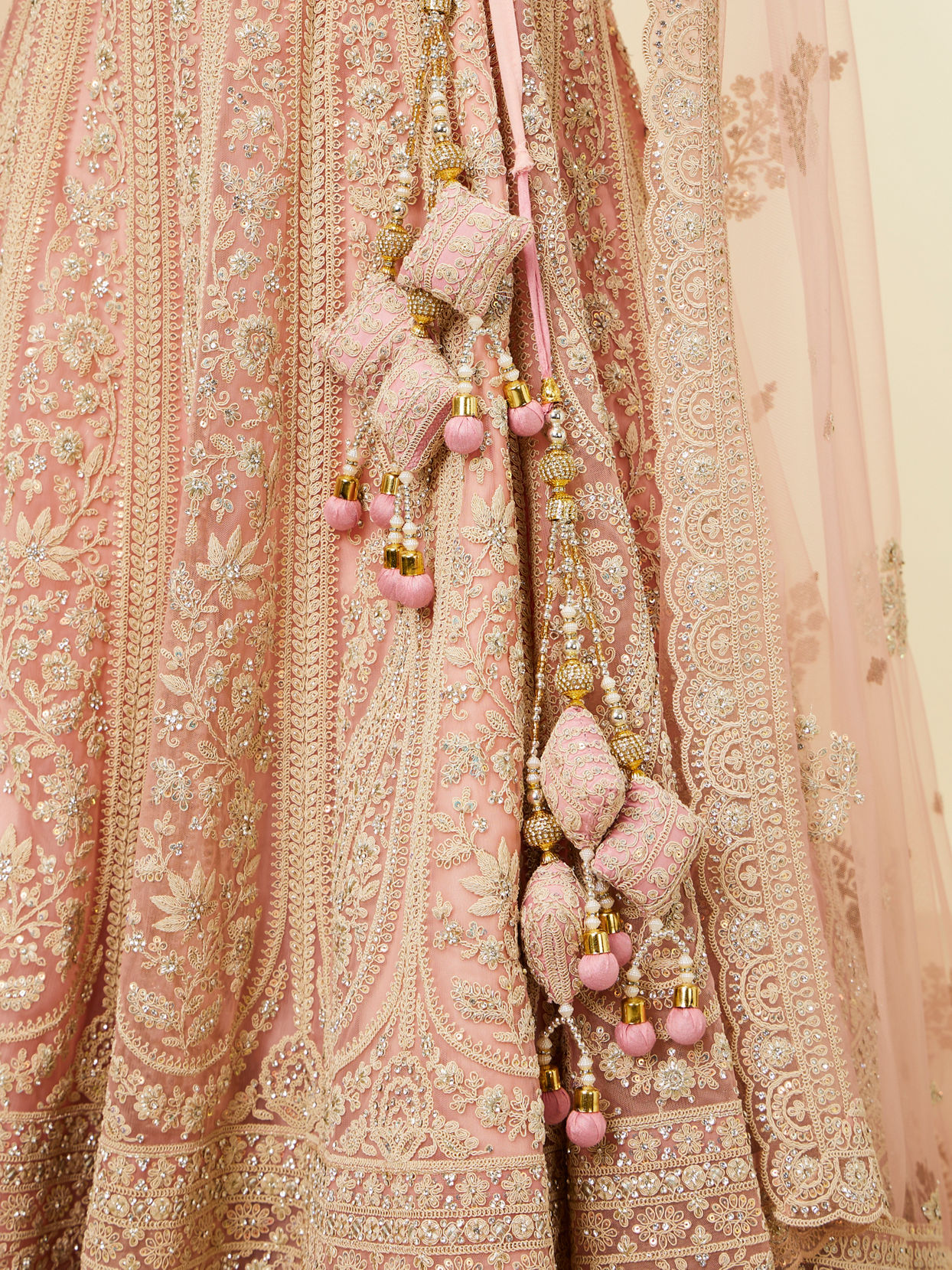 Mohey Women Light Pink Imperial Paisley Patterned Bridal Lehenga