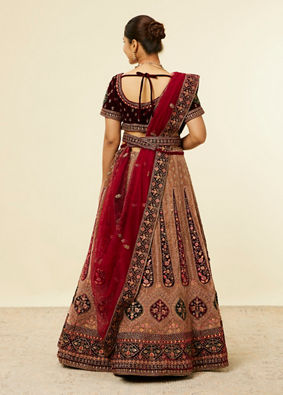 Mohey Women Fawn Bel Buti Patterned Bridal Lehenga image number 4