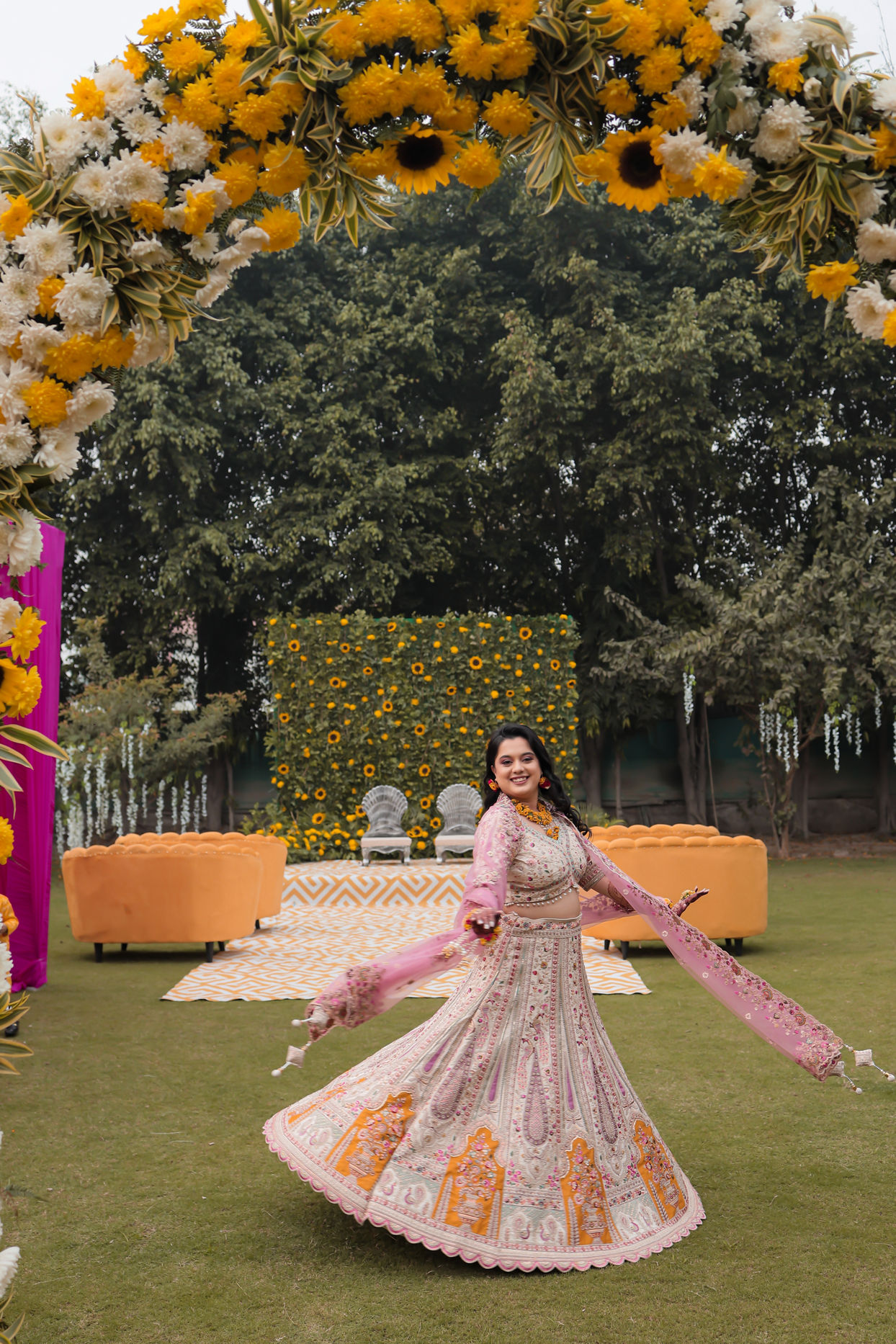 Mohey Women Dark Cream And Pink Paisley Patterned Bridal Lehenga