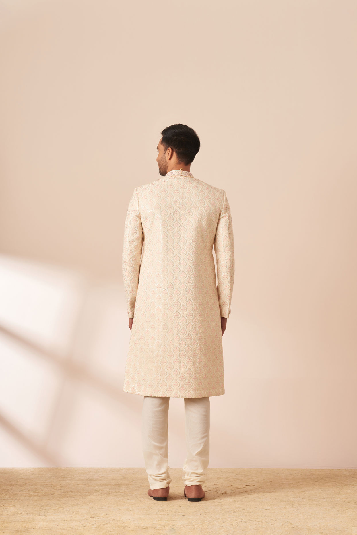 alt message - Manyavar Men Light Cream Chikankari Sherwani image number 3