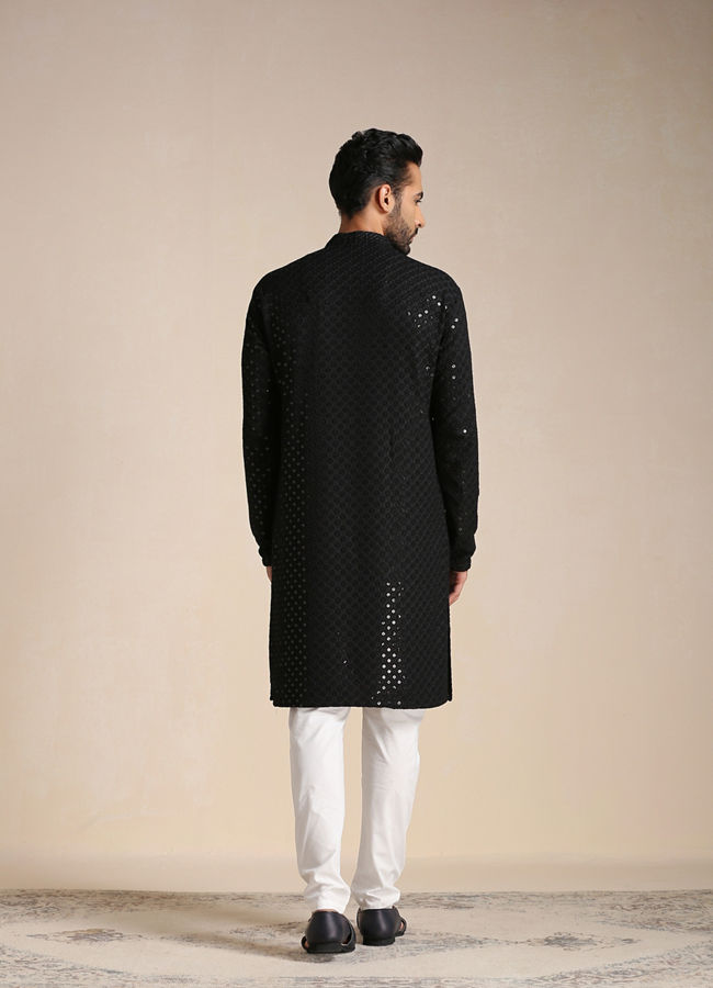 alt message - Manyavar Men Black Chikankari Kurta Set image number 3