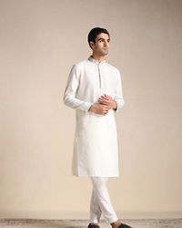 Manyavar Men Cream Kashmiri Embroidery Kurta Set